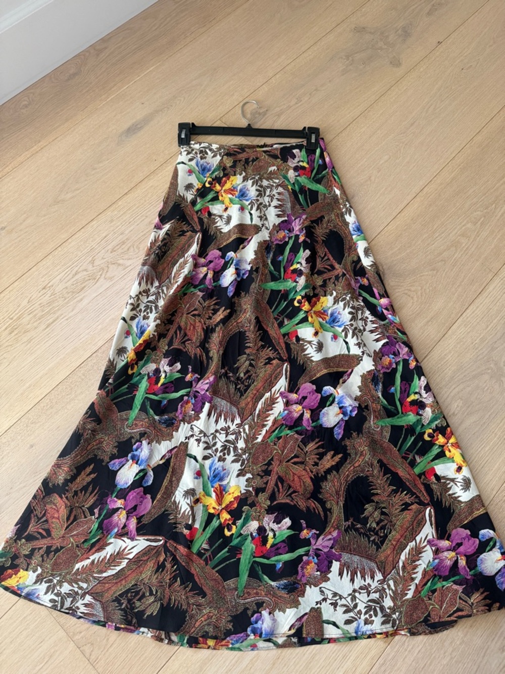 Etro floral and paisley print silk maxi skirt